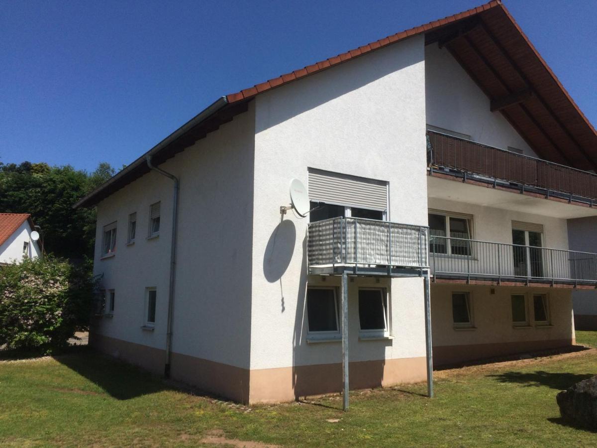 Ferienwohnung Am Waldrand Lemberg Exterior photo